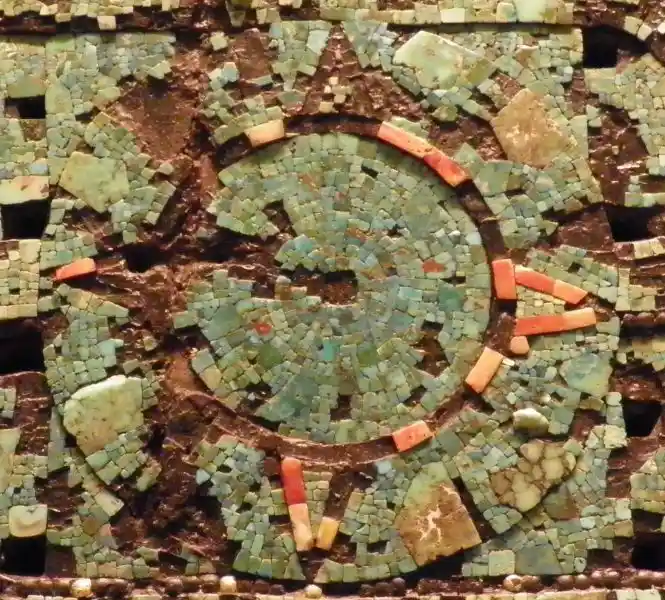 Mixtec Aztec, ceremonial shield, four-point solar disc